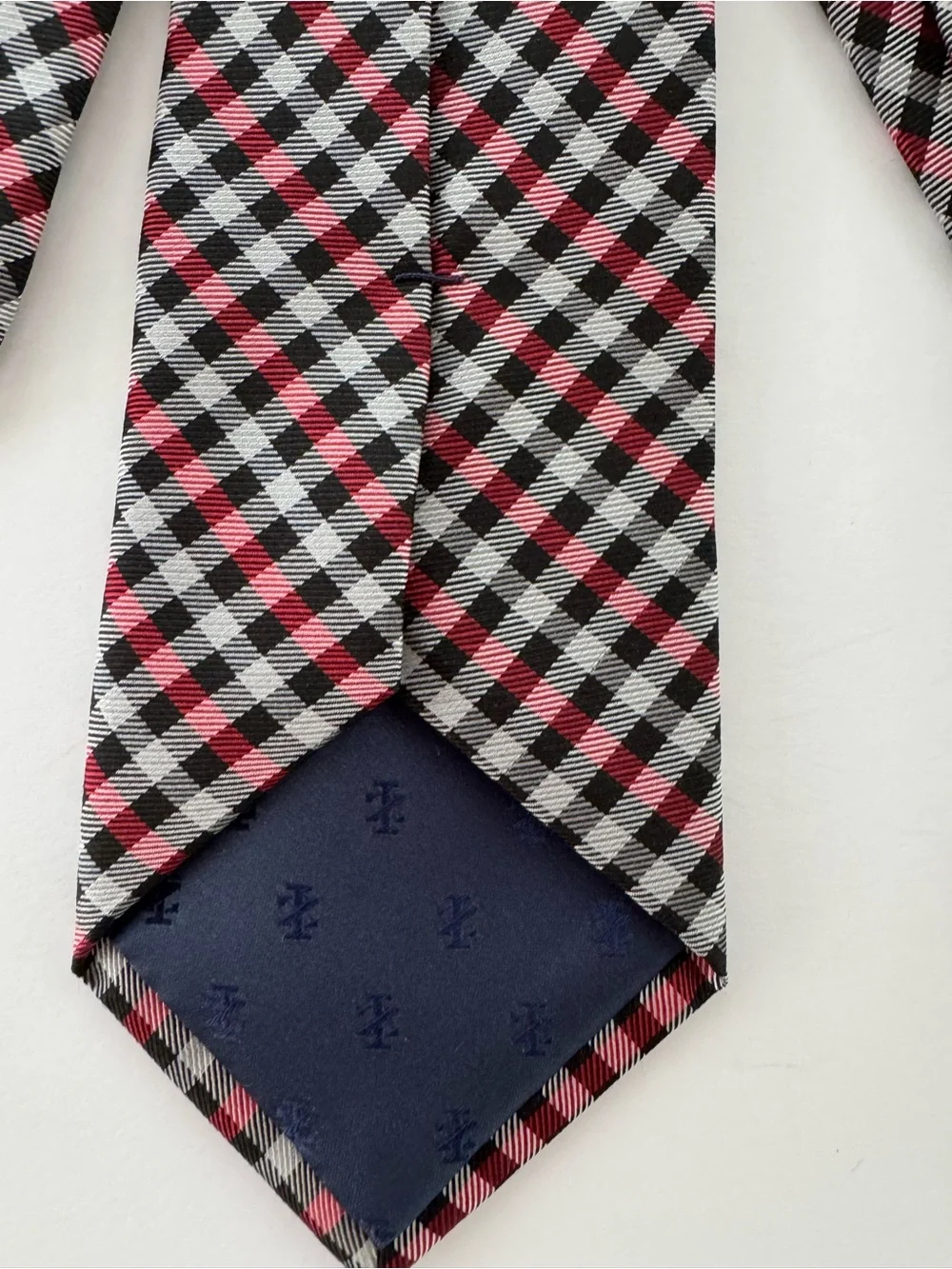 Izod Mens Silk Neck Tie